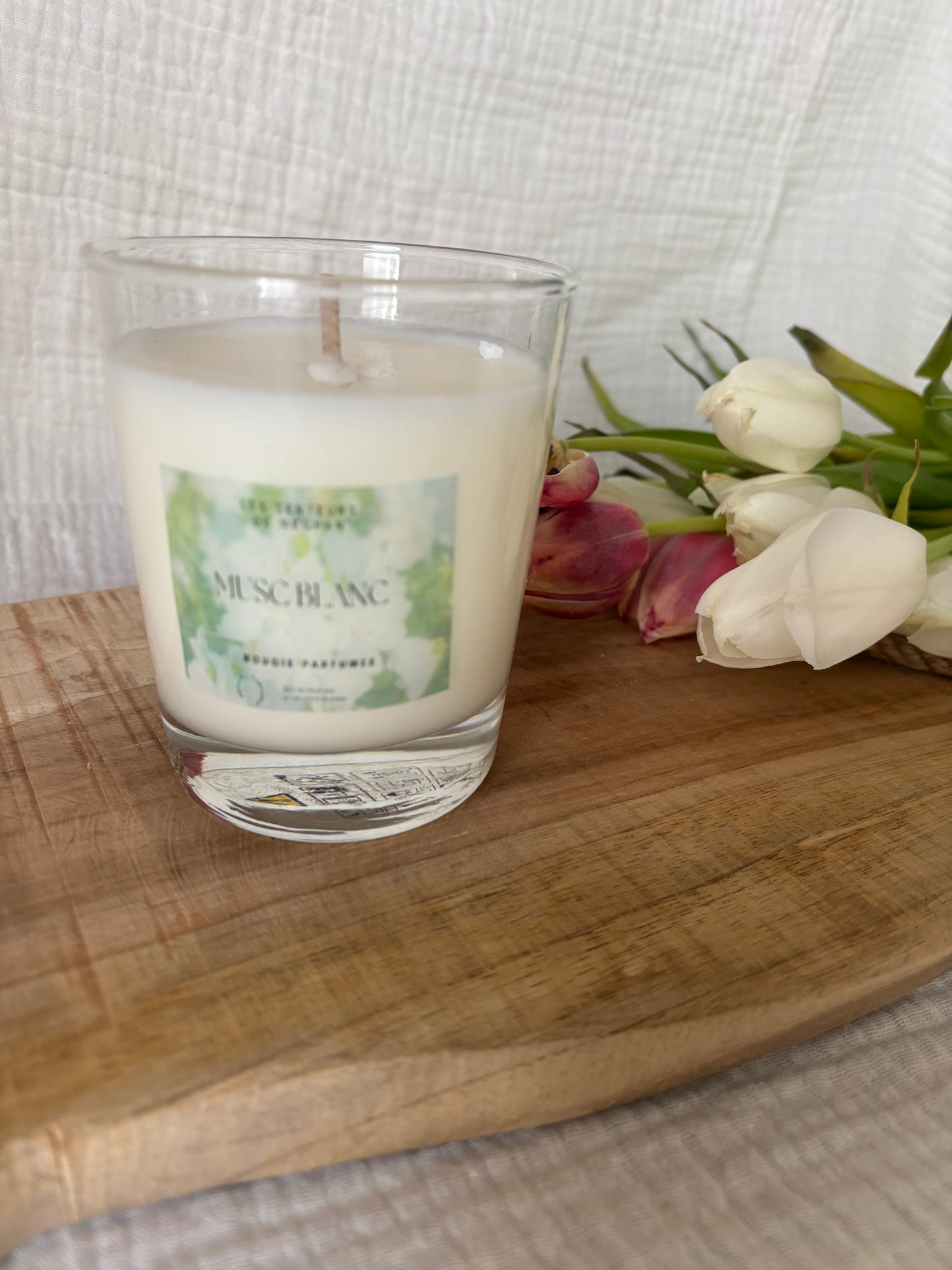 Les bougies artisanales parfumées fleuries