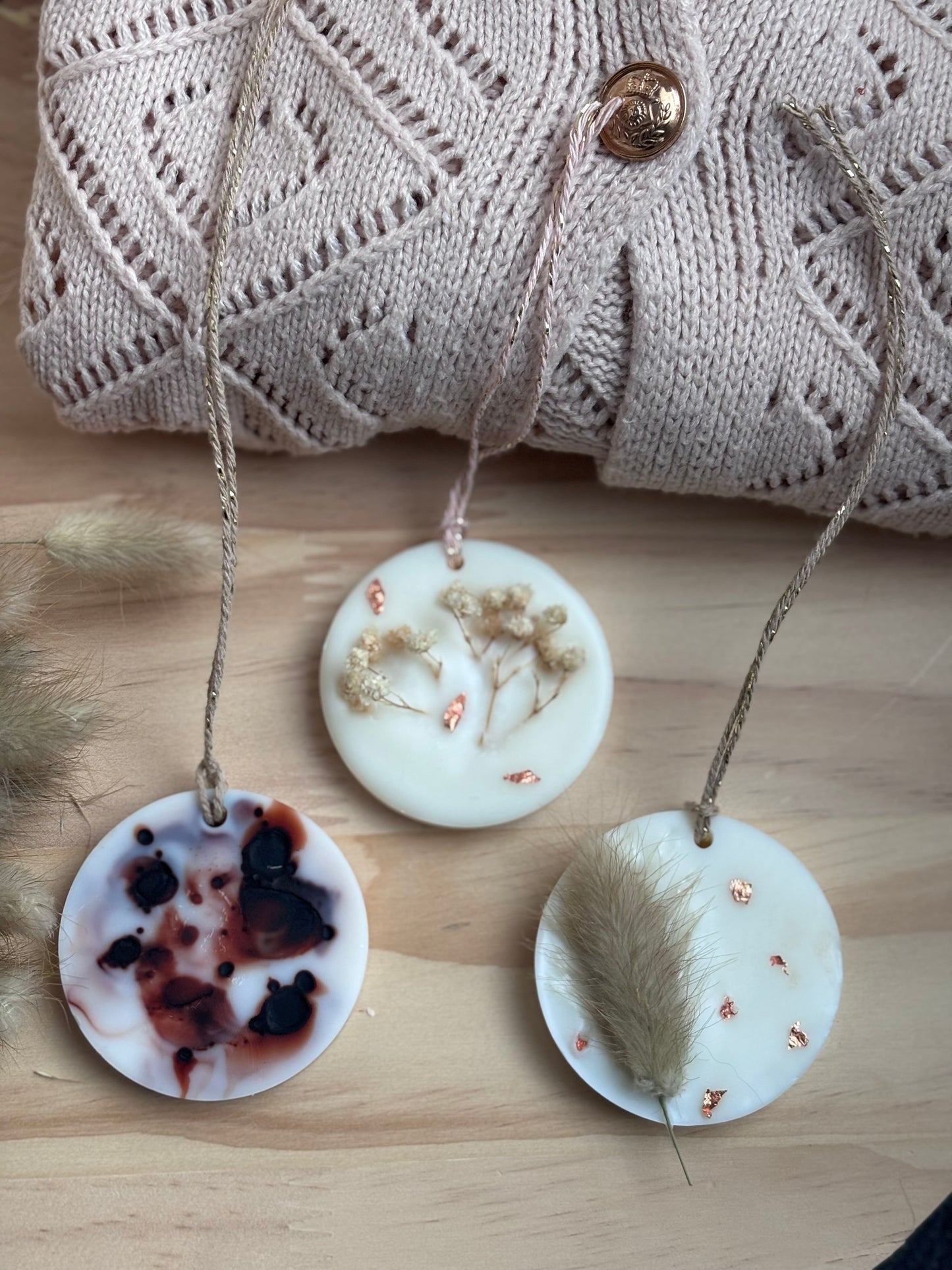 🌸 Suspensions d'armoires